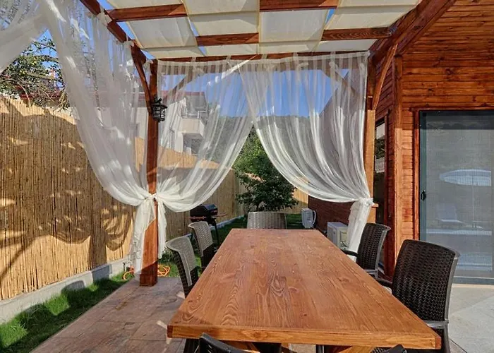 Detached With Private Pool In Goecek Inlice Villa